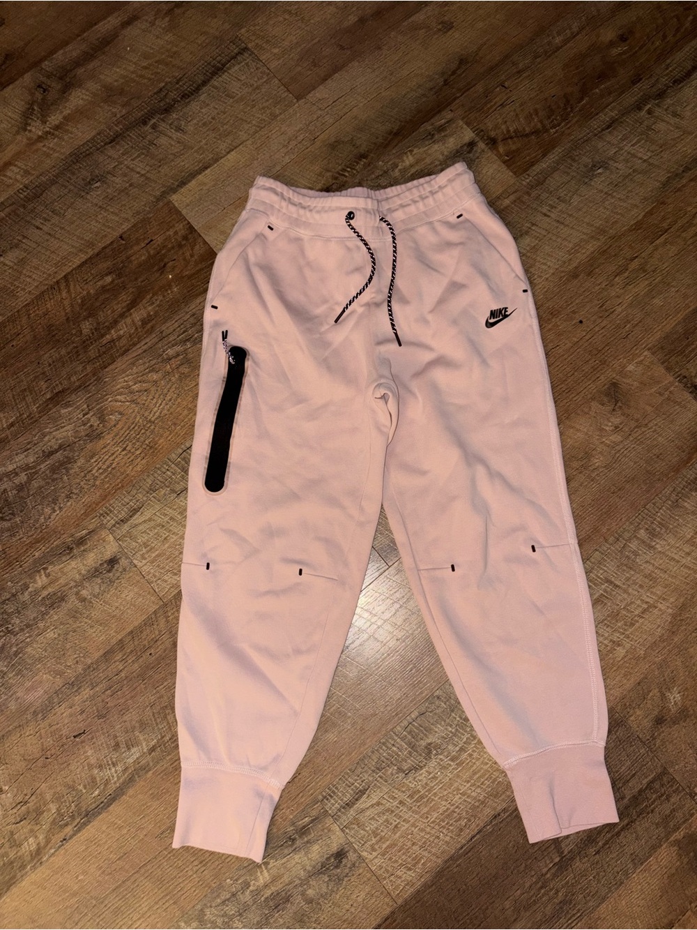 Nike Womens Tech Fleece Jogger Pants Blush Pink Size M EUC